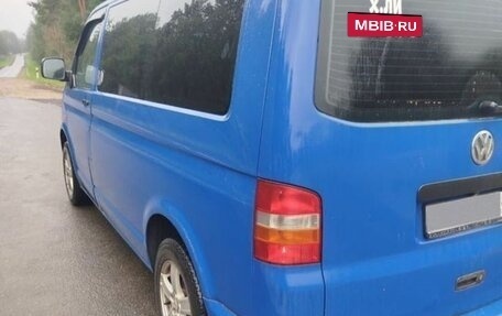 Volkswagen Transporter T5 рестайлинг, 2003 год, 720 000 рублей, 4 фотография