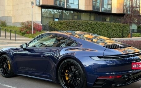 Porsche 911, 2022 год, 19 000 000 рублей, 3 фотография