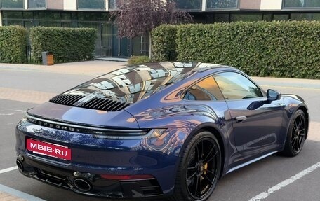 Porsche 911, 2022 год, 19 000 000 рублей, 6 фотография