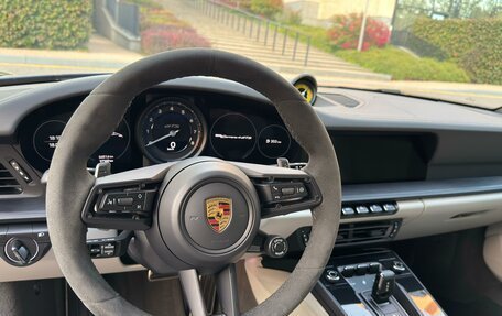 Porsche 911, 2022 год, 19 000 000 рублей, 27 фотография