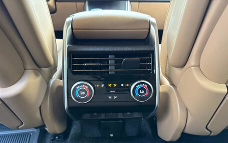 Land Rover Range Rover IV рестайлинг, 2025 год, 21 750 000 рублей, 15 фотография