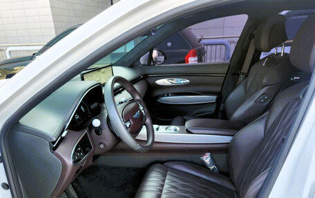 Genesis GV70, 2021 год, 4 300 004 рублей, 6 фотография