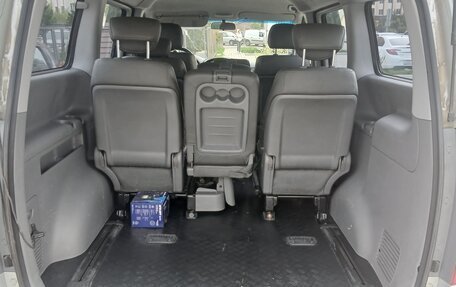 Hyundai Grand Starex Grand Starex I рестайлинг 2, 2010 год, 1 350 000 рублей, 9 фотография