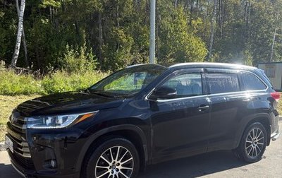 Toyota Highlander III, 2017 год, 3 200 000 рублей, 1 фотография