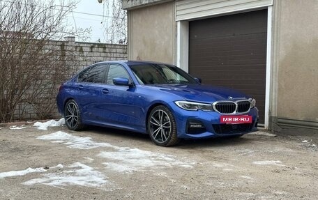 BMW 3 серия, 2019 год, 4 500 000 рублей, 14 фотография