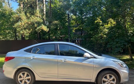 Hyundai Solaris II рестайлинг, 2012 год, 770 000 рублей, 4 фотография