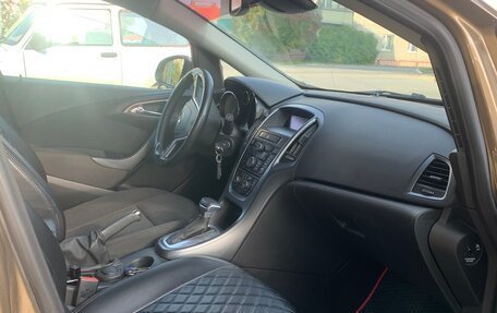 Opel Astra J, 2014 год, 850 000 рублей, 4 фотография