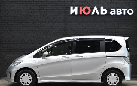 Honda Freed I, 2012 год, 1 375 000 рублей, 8 фотография