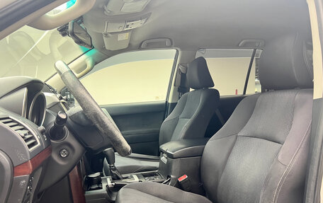 Toyota Land Cruiser Prado 150 рестайлинг 2, 2015 год, 2 870 000 рублей, 10 фотография
