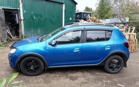 Renault Sandero II рестайлинг, 2014 год, 719 000 рублей, 4 фотография