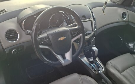 Chevrolet Cruze II, 2013 год, 940 000 рублей, 7 фотография