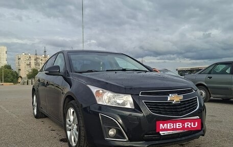 Chevrolet Cruze II, 2013 год, 940 000 рублей, 3 фотография