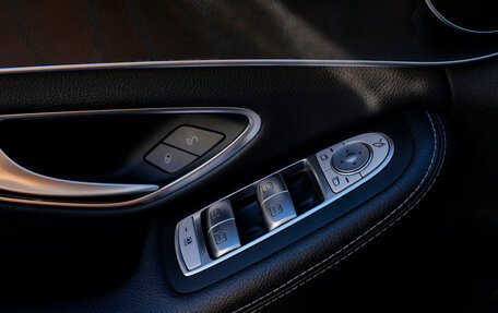 Mercedes-Benz C-Класс, 2017 год, 2 392 000 рублей, 28 фотография