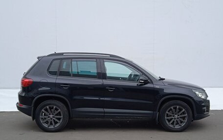 Volkswagen Tiguan I, 2016 год, 1 720 000 рублей, 4 фотография