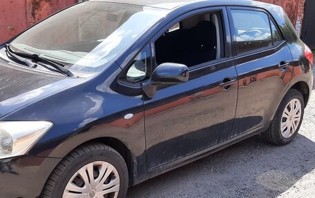 Toyota Auris II, 2008 год, 750 000 рублей, 3 фотография