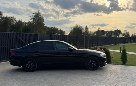 BMW 5 серия, 2019 год, 2 900 000 рублей, 8 фотография