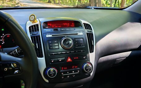 KIA cee'd I рестайлинг, 2011 год, 650 000 рублей, 13 фотография