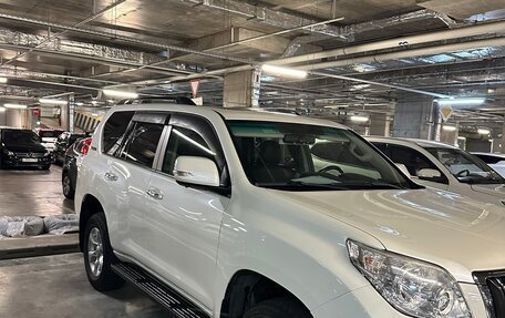 Toyota Land Cruiser Prado 150 рестайлинг 2, 2013 год, 4 400 000 рублей, 5 фотография