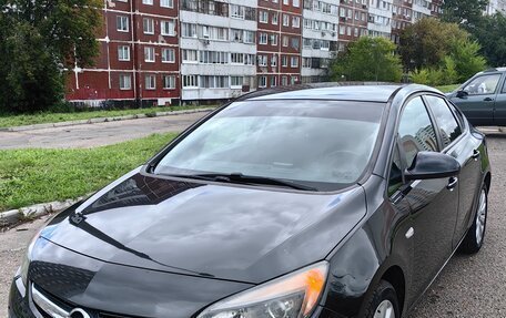 Opel Astra J, 2013 год, 790 000 рублей, 3 фотография