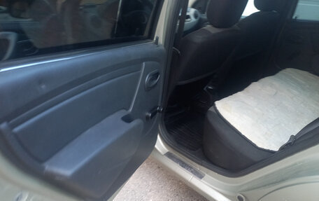 Renault Logan I, 2011 год, 460 000 рублей, 12 фотография