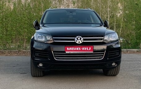 Volkswagen Touareg III, 2012 год, 2 450 000 рублей, 1 фотография