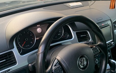 Volkswagen Touareg III, 2012 год, 2 450 000 рублей, 7 фотография