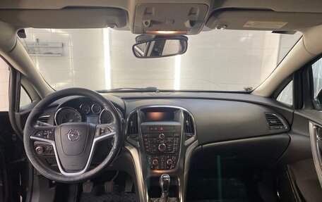 Opel Astra J, 2010 год, 653 333 рублей, 8 фотография