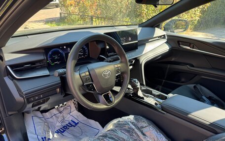 Toyota Camry, 2024 год, 4 900 000 рублей, 4 фотография