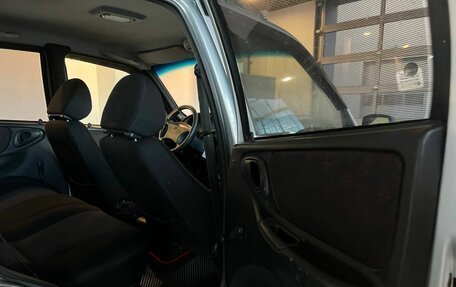 Chevrolet Niva I рестайлинг, 2003 год, 240 000 рублей, 19 фотография