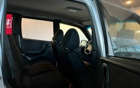 Chevrolet Niva I рестайлинг, 2003 год, 240 000 рублей, 20 фотография