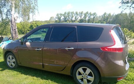 Renault Scenic III, 2010 год, 900 000 рублей, 5 фотография