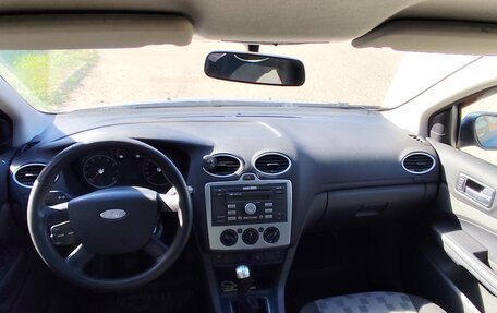 Ford Focus II рестайлинг, 2006 год, 333 000 рублей, 10 фотография