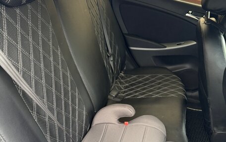 Hyundai Solaris II рестайлинг, 2011 год, 780 000 рублей, 10 фотография
