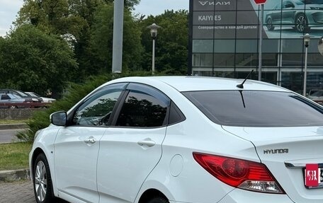 Hyundai Solaris II рестайлинг, 2011 год, 780 000 рублей, 5 фотография