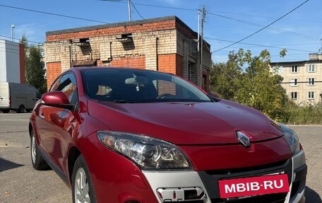 Renault Megane III, 2010 год, 650 000 рублей, 2 фотография