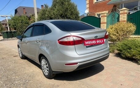 Ford Fiesta, 2016 год, 850 000 рублей, 5 фотография