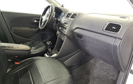 Volkswagen Polo VI (EU Market), 2012 год, 499 000 рублей, 15 фотография