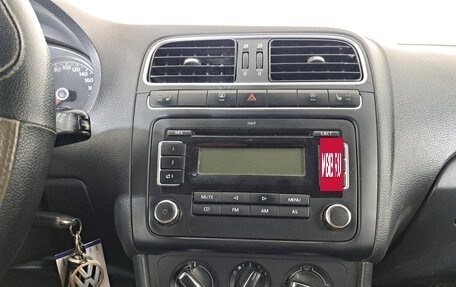 Volkswagen Polo VI (EU Market), 2012 год, 499 000 рублей, 19 фотография