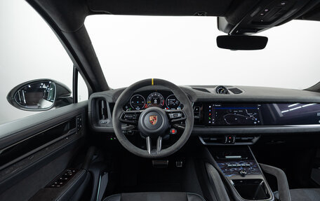 Porsche Cayenne III, 2025 год, 31 790 000 рублей, 13 фотография