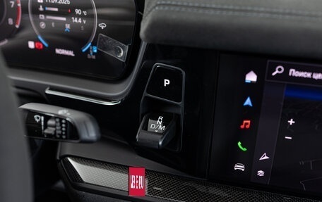 Porsche Cayenne III, 2025 год, 31 790 000 рублей, 18 фотография