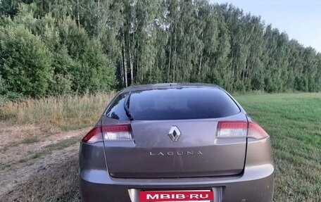 Renault Laguna III рестайлинг, 2009 год, 400 000 рублей, 2 фотография