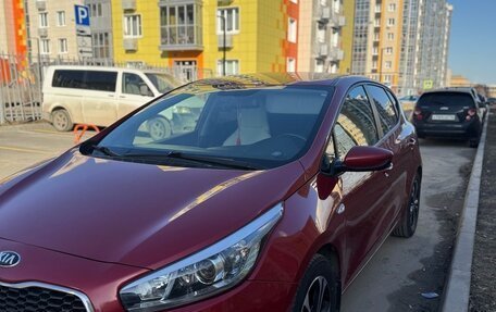KIA cee'd III, 2015 год, 1 050 000 рублей, 2 фотография