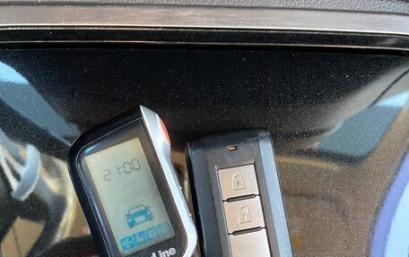 Mitsubishi Outlander III рестайлинг 3, 2018 год, 2 400 000 рублей, 17 фотография