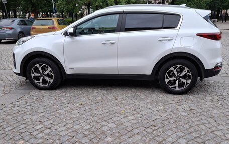 KIA Sportage IV рестайлинг, 2021 год, 2 380 000 рублей, 2 фотография