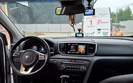 KIA Sportage IV рестайлинг, 2021 год, 2 380 000 рублей, 5 фотография