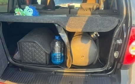 Chevrolet Niva I рестайлинг, 2019 год, 780 000 рублей, 6 фотография