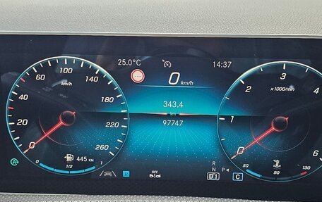 Mercedes-Benz CLA, 2019 год, 3 100 000 рублей, 16 фотография