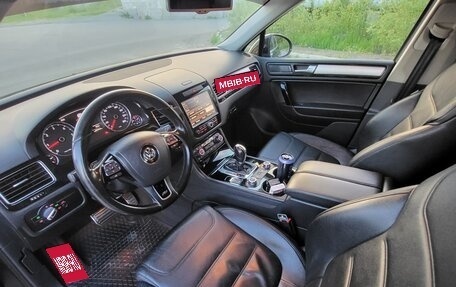 Volkswagen Touareg III, 2011 год, 2 300 000 рублей, 6 фотография