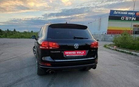Volkswagen Touareg III, 2011 год, 2 300 000 рублей, 18 фотография