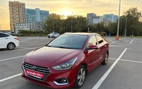Hyundai Solaris II рестайлинг, 2017 год, 1 100 000 рублей, 1 фотография